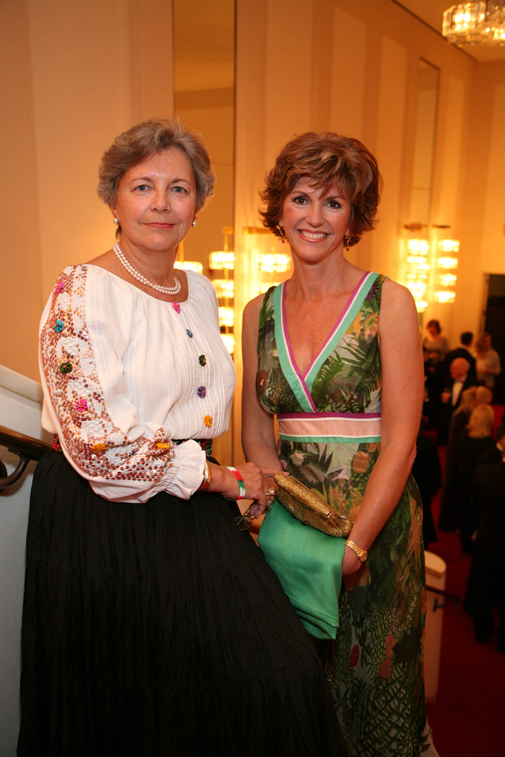 Mrs. Edith Lauer, and Ms. Susan Hutchison